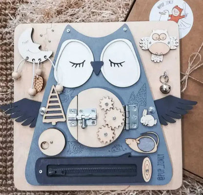 Montessori Lock Box – Caixa de Fechos Educativa em Madeira